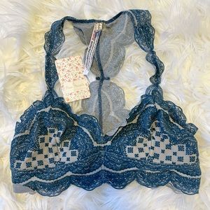 *NWT* Free People Lace Bralette